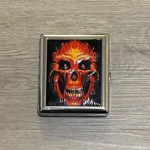 Star Skull Cigarette Case